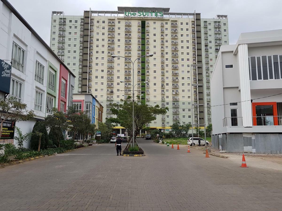 Apartemen The Suites Kayla Бандунг Екстериор снимка