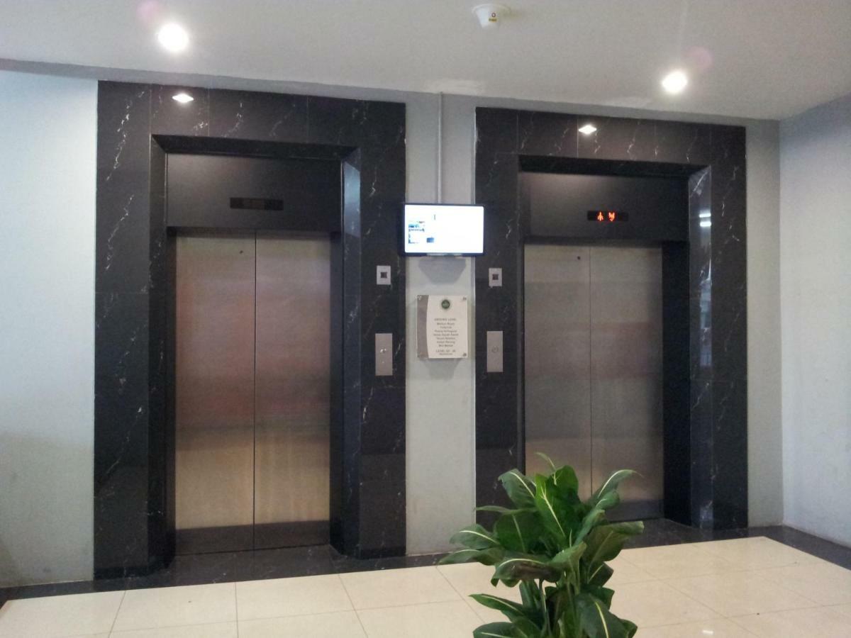 Apartemen The Suites Kayla Бандунг Екстериор снимка